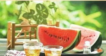 煮茶吃瓜啥意思,闲话家常——探寻“煮茶吃瓜”的悠然生活态度